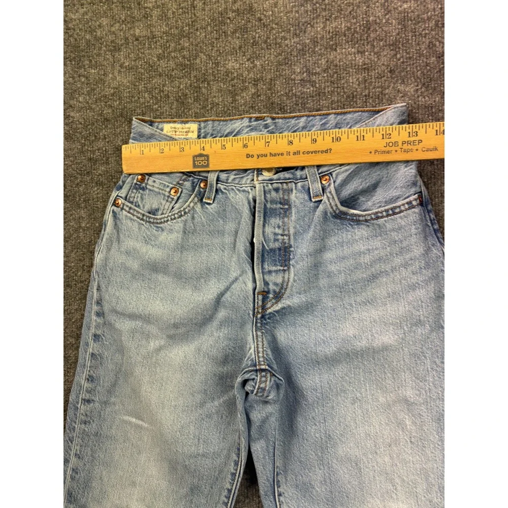 Levis 501 Jeans Womens 26 Blue Light Wash Straight Leg Raw Hem Button Fly - Picture 4 of 11